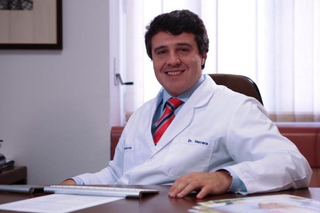 Dr. David Herrera