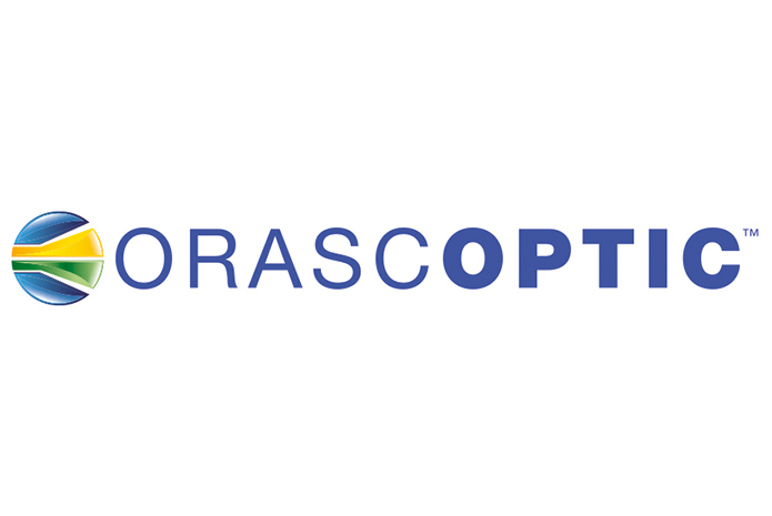 Las lupas de Orascoptic disponen de un amplio campo de trabajo, una resolución de alta definición de borde a borde y posibilidad de alternar entre aumentos.