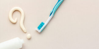 ¿Sabes cómo elegir la mejora pasta de dientes? El Dr. Pardiñas te da algunos tips.