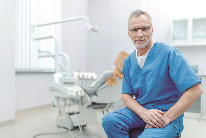 Henry Schein España lanza el servicio de traspaso de clínicas dentales, Henry Schein Dental Practice Transitions