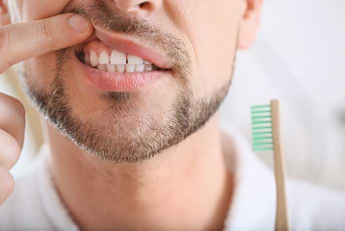 Los dentistas tinerfeños recuerdan que las lesiones de las mucosas orales también deben tratarse