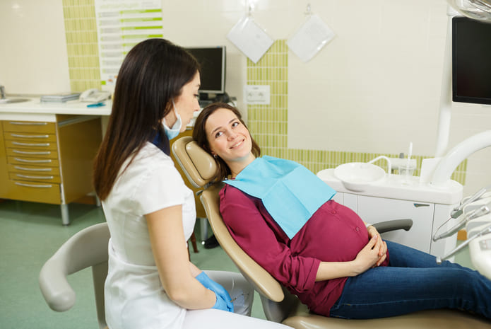 ¿Son aconsejables los tratamientos de flúor en embarazadas?